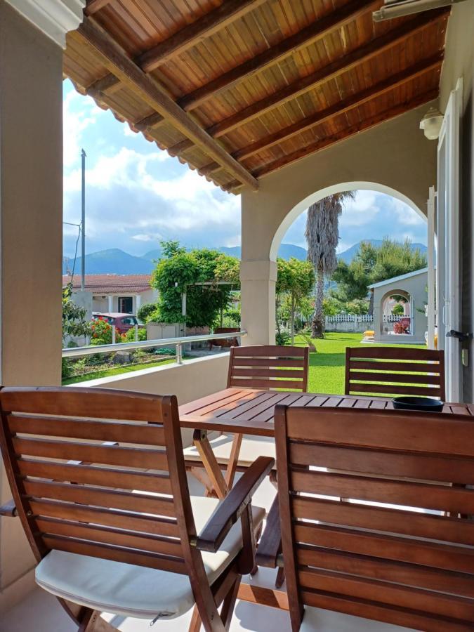 Babis Apartments & Studios Iremia Acharavi  Esterno foto